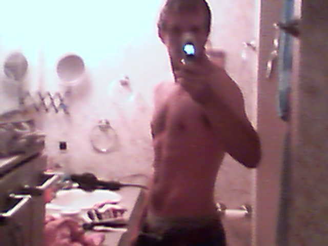 http://media.fling.com/user-images/12688/12688733-L-0.jpg